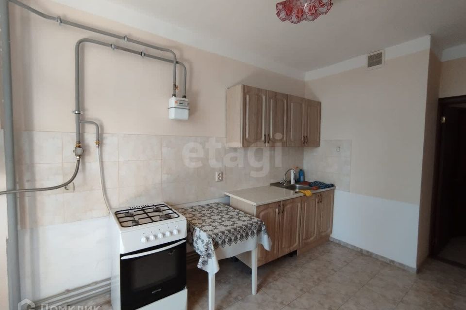 Продаётся 1-комнатная квартира, 38 м²