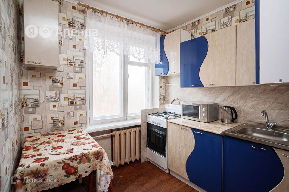 Сдаётся 2-комнатная квартира, 42 м²