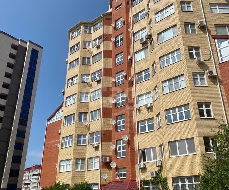 Продаётся 3-комнатная квартира, 138.3 м²