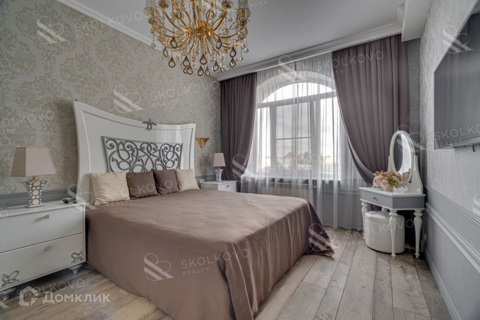 Сдаётся 2-комнатная квартира, 94 м²