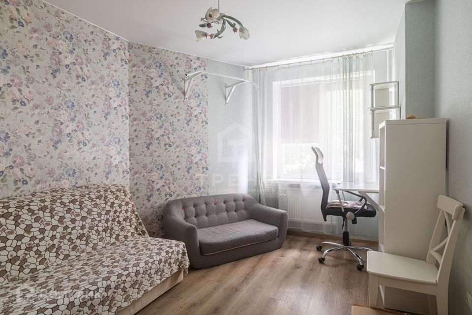 Продаётся 1-комнатная квартира, 40.8 м²