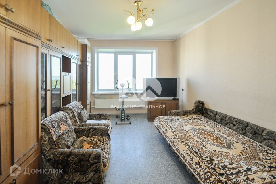 Продаётся 3-комнатная квартира, 69.8 м²