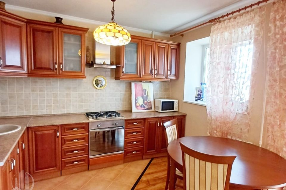 Сдаётся 3-комнатная квартира, 76 м²