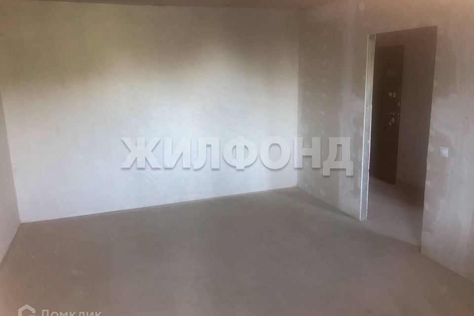 Продаётся 1-комнатная квартира, 38 м²