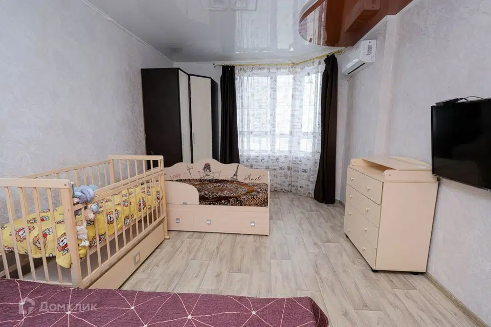 Продаётся 2-комнатная квартира, 64.2 м²