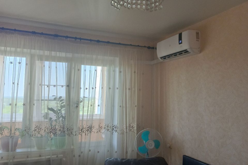 Продаётся 3-комнатная квартира, 60.7 м²