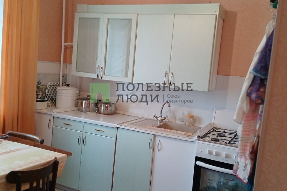 Продаётся 1-комнатная квартира, 38.2 м²