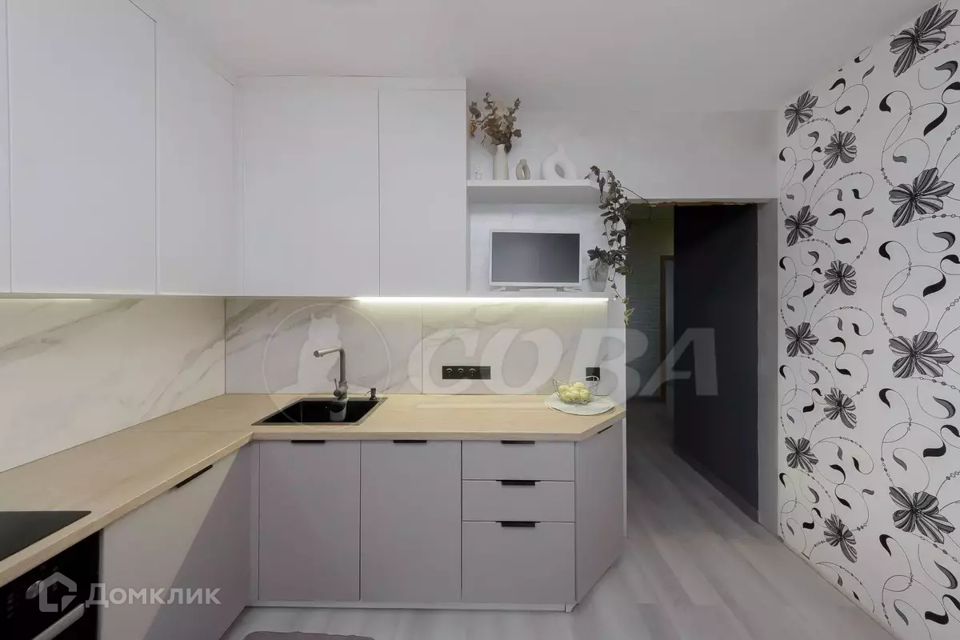 Продаётся 4-комнатная квартира, 93 м²