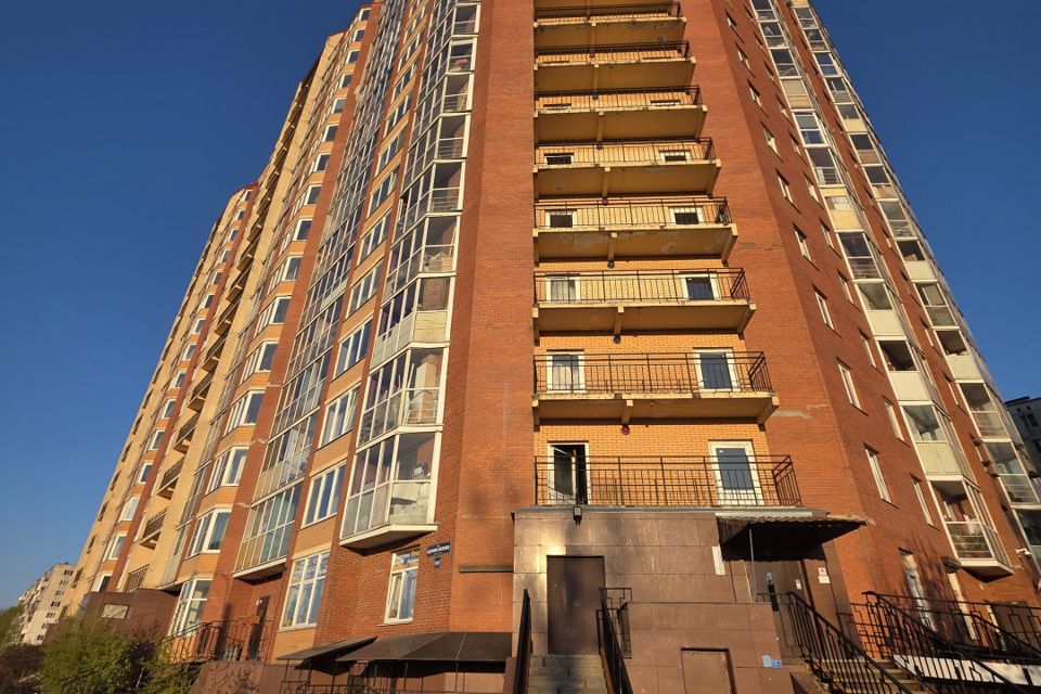 Продаётся 1-комнатная квартира, 38 м²