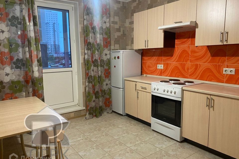 Продаётся 1-комнатная квартира, 37 м²