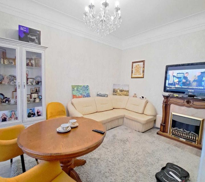 Продаётся 3-комнатная квартира, 56.6 м²