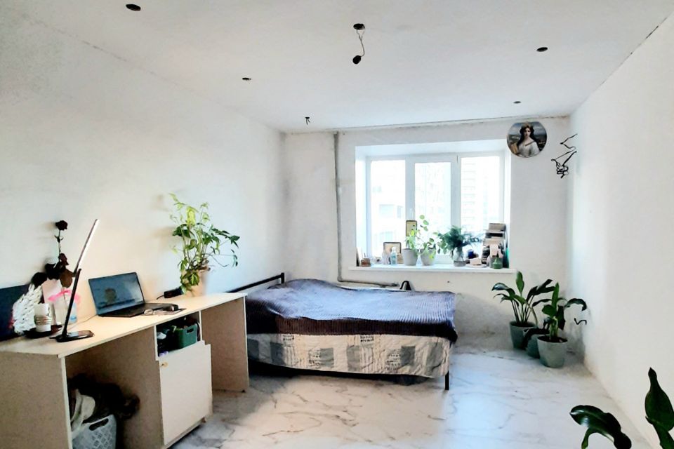 Продаётся 2-комнатная квартира, 79 м²