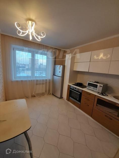 Сдаётся 2-комнатная квартира, 60 м²
