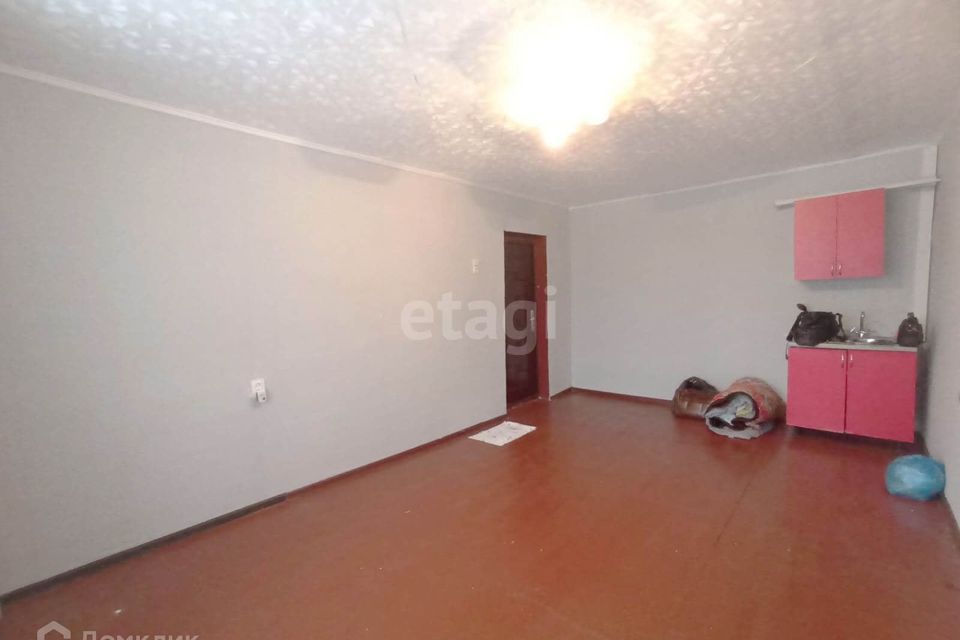 Продаётся комната в 1-комн. квартире, 20.5 м²