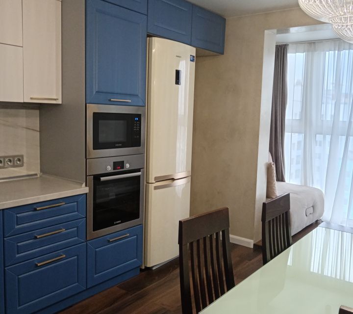 Сдаётся 2-комнатная квартира, 62.5 м²