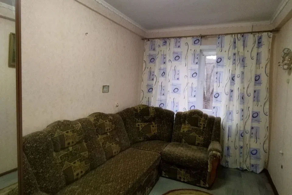 Продаётся 3-комнатная квартира, 53.7 м²