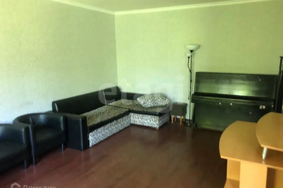 Продаётся 3-комнатная квартира, 87.6 м²
