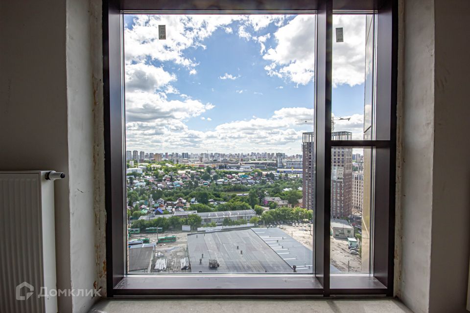 Продаётся 1-комнатная квартира, 79.1 м²