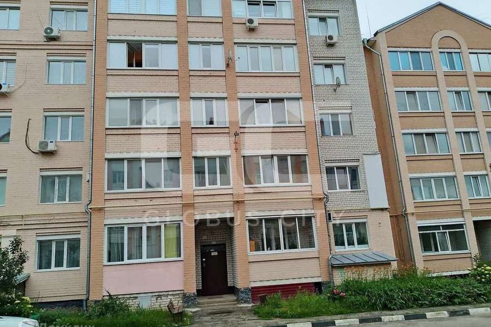 Продаётся 1-комнатная квартира, 38 м²