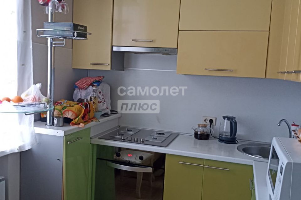 Продаётся 3-комнатная квартира, 62.3 м²