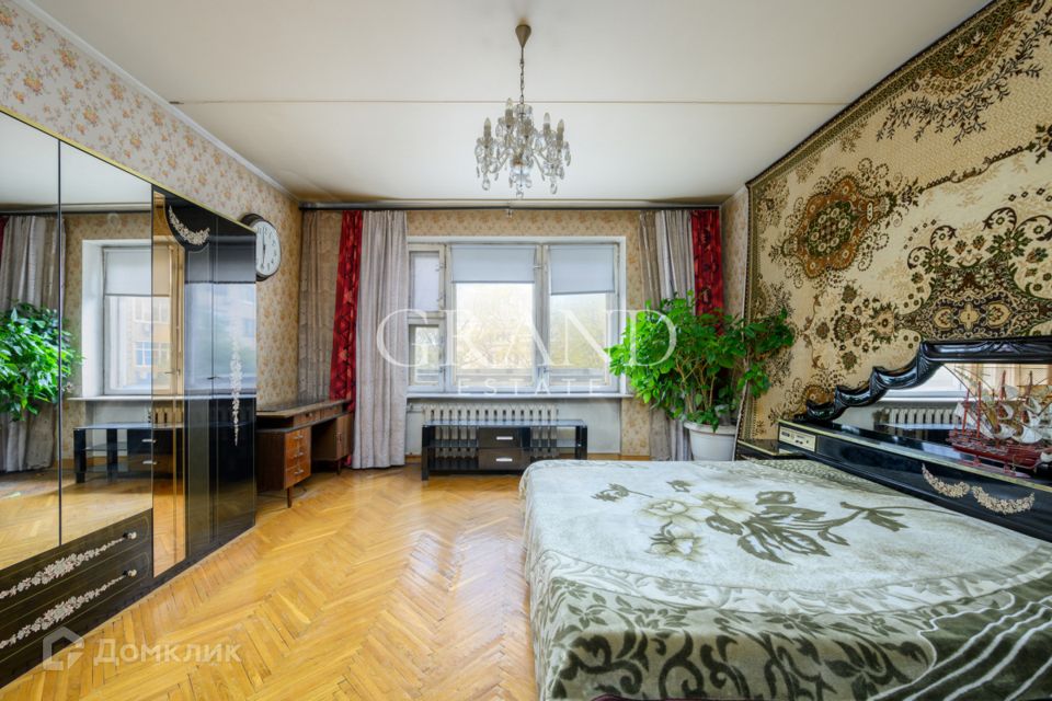 Продаётся 2-комнатная квартира, 90 м²