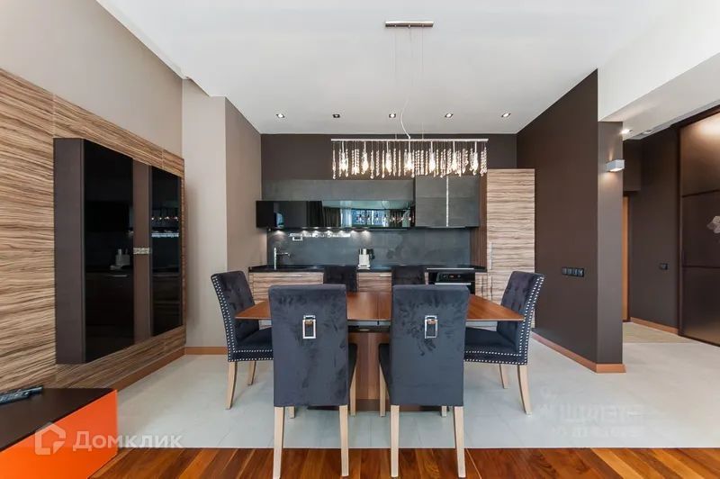 Сдаётся 3-комнатная квартира, 102 м²