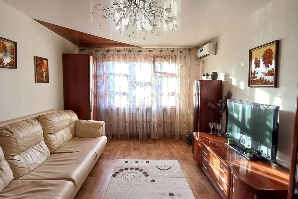 Продаётся 3-комнатная квартира, 64.4 м²