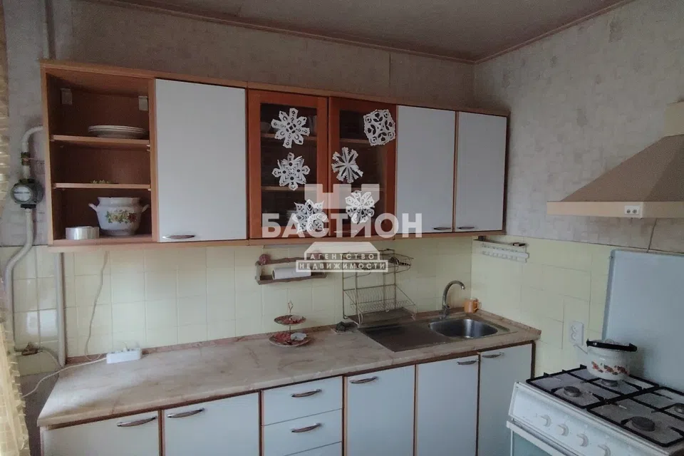 Продаётся 2-комнатная квартира, 55.6 м²
