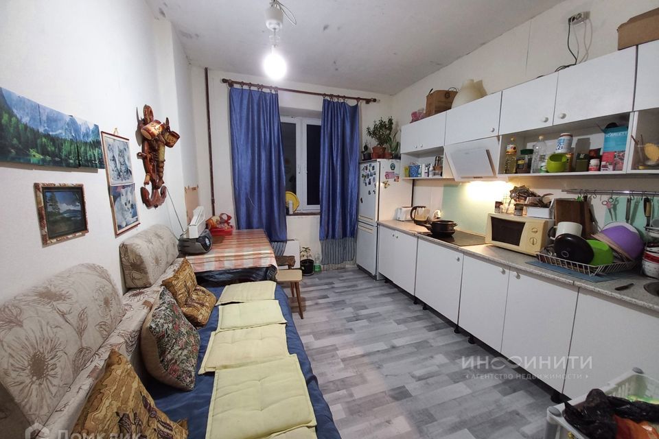 Продаётся 2-комнатная квартира, 56.6 м²