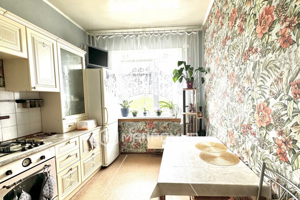 Продаётся 3-комнатная квартира, 63 м²