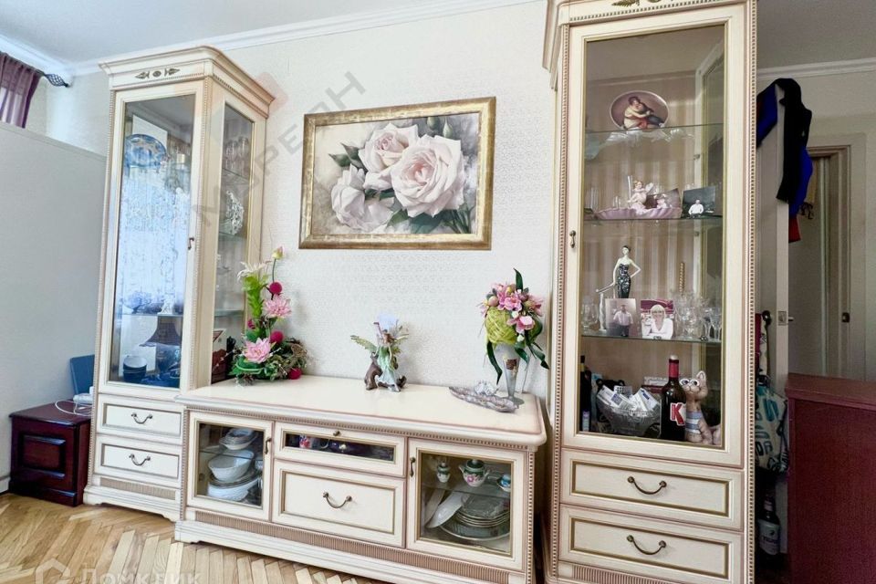 Продаётся 3-комнатная квартира, 55.5 м²
