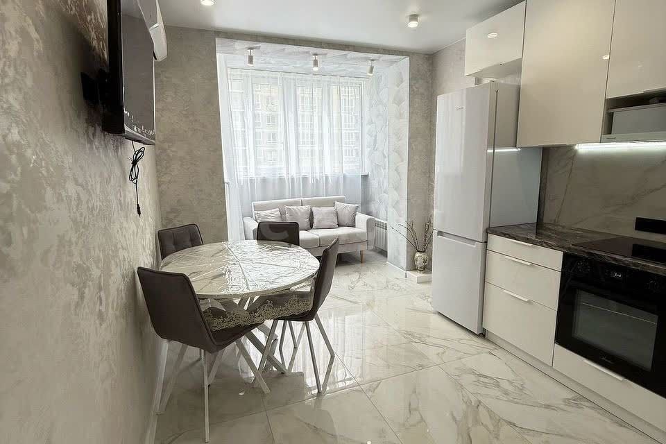 Продаётся 1-комнатная квартира, 39 м²