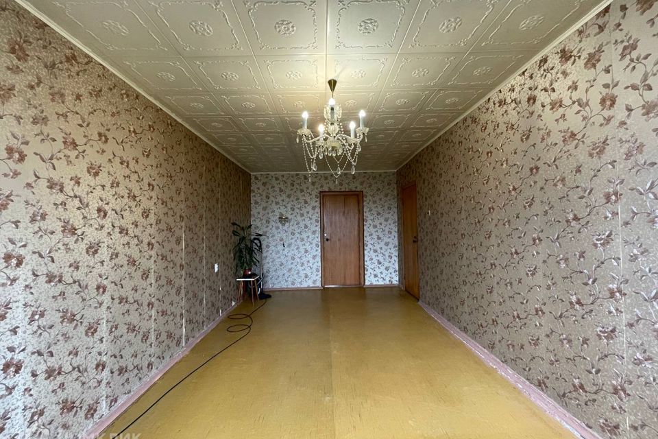 Продаётся 3-комнатная квартира, 59.3 м²