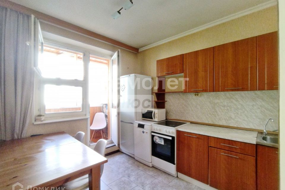 Продаётся 1-комнатная квартира, 44 м²