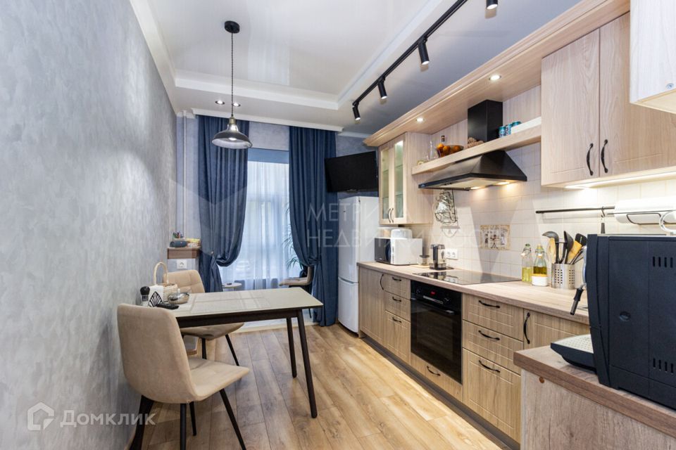 Продаётся 1-комнатная квартира, 41 м²