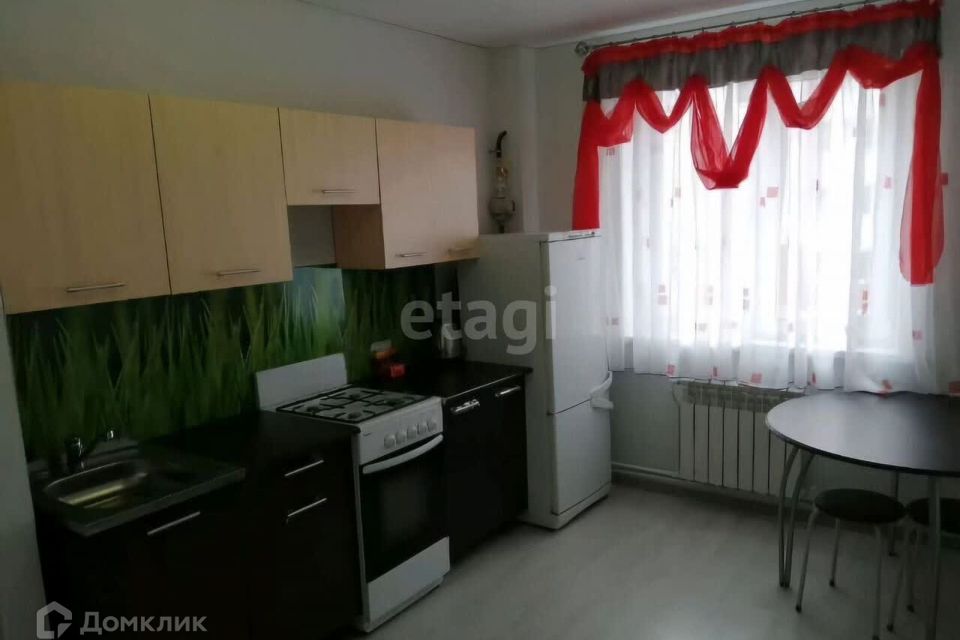 Продаётся 1-комнатная квартира, 35.6 м²