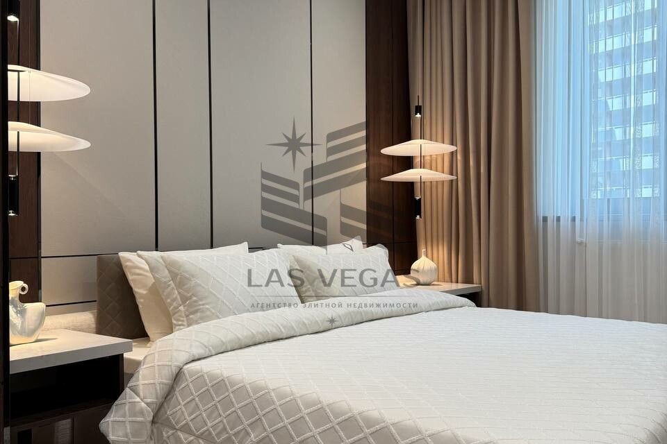 Сдаётся 4-комнатная квартира, 120 м²