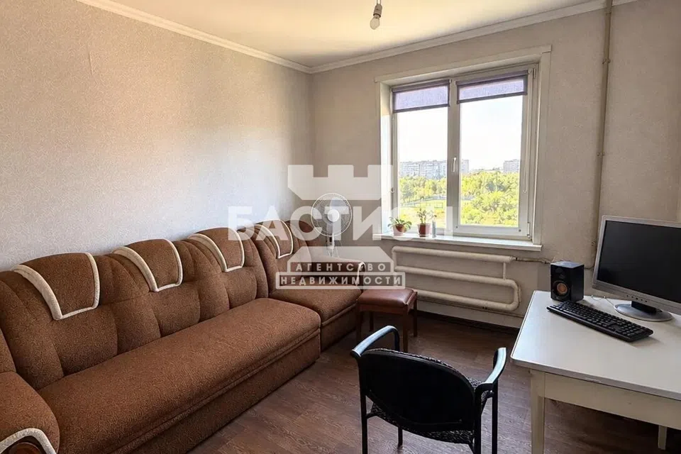 Продаётся 3-комнатная квартира, 65.2 м²