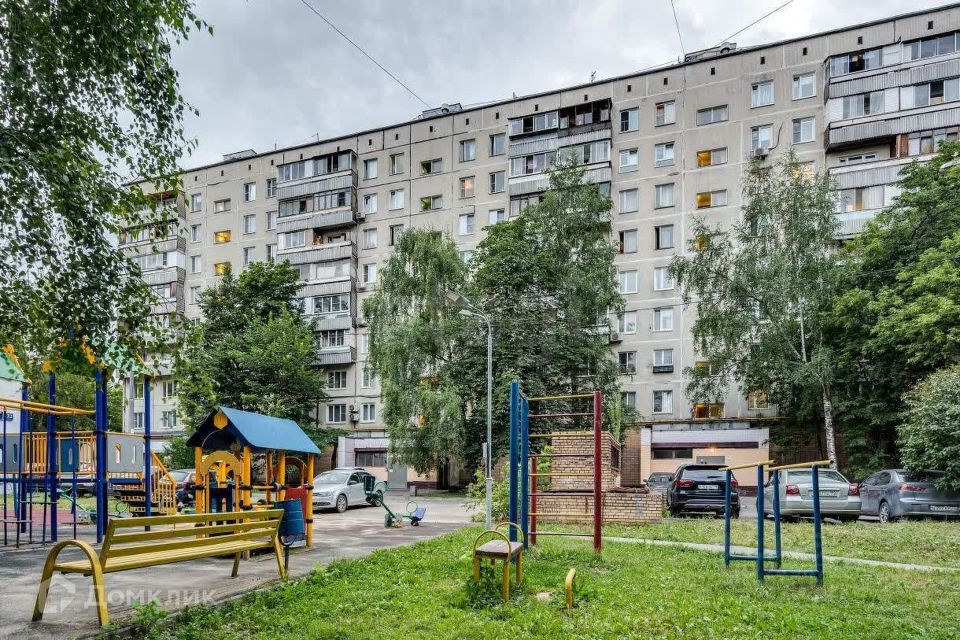 Продаётся 3-комнатная квартира, 52 м²