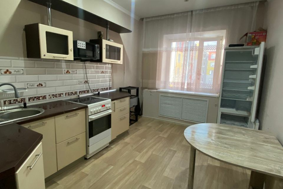 Сдаётся 1-комнатная квартира, 40 м²