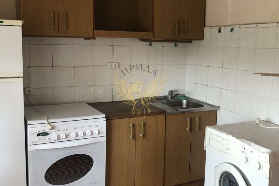 Продаётся 1-комнатная квартира, 37 м²