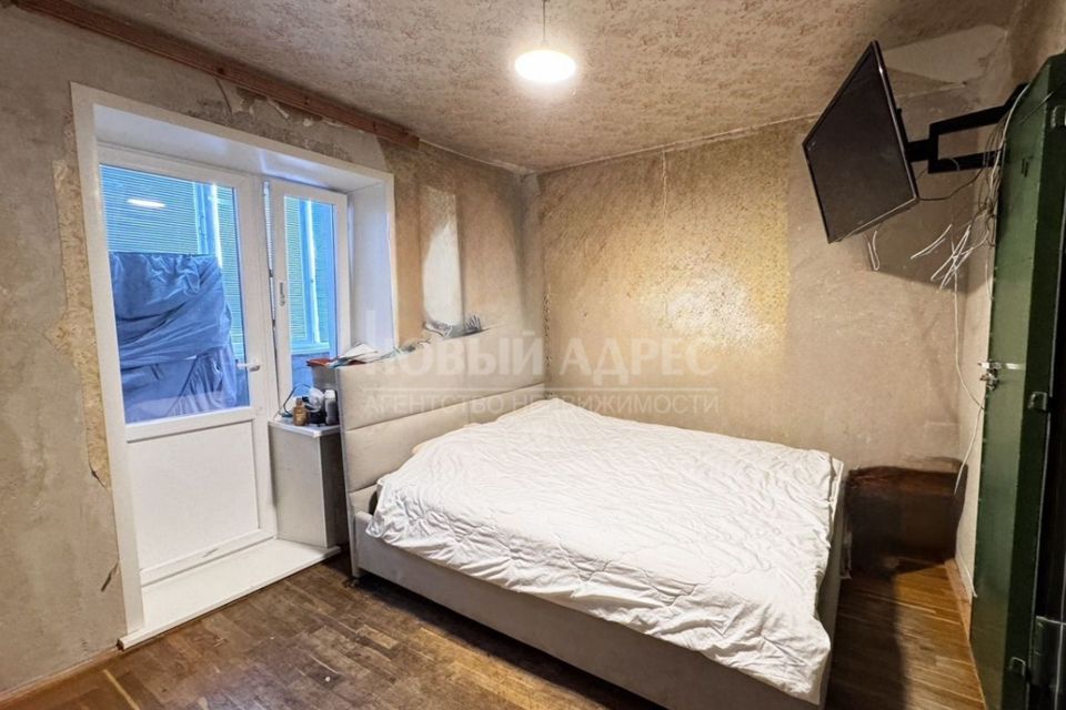 Продаётся 4-комнатная квартира, 79 м²