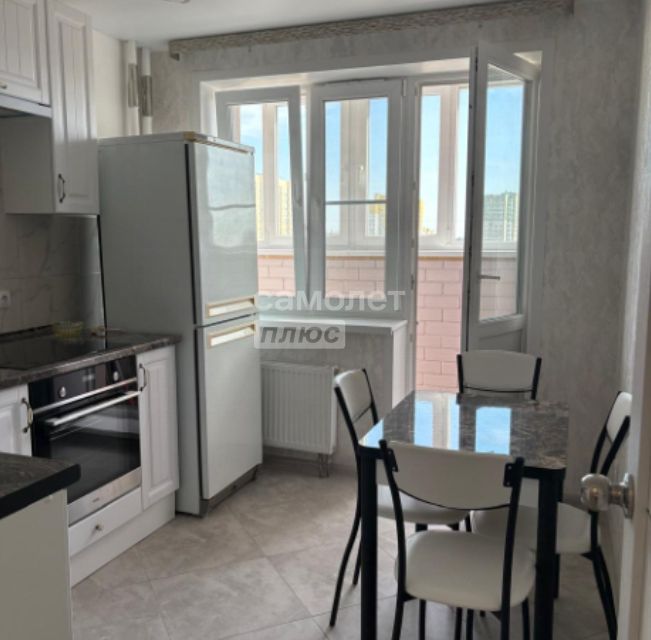 Сдаётся 2-комнатная квартира, 53 м²