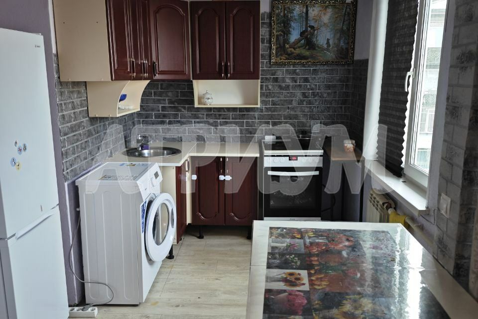 Продаётся 3-комнатная квартира, 58 м²