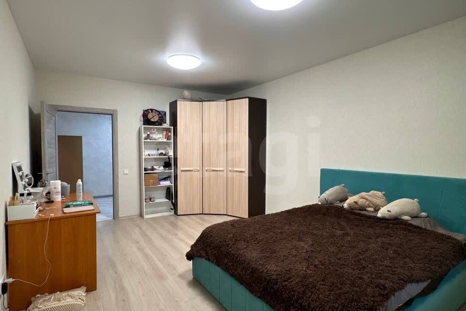 Продаётся 2-комнатная квартира, 77 м²