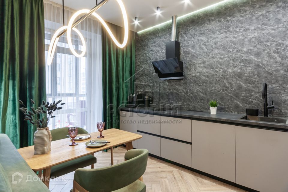 Продаётся 2-комнатная квартира, 69.2 м²