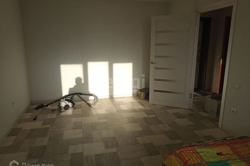 Продаётся 1-комнатная квартира, 37 м²