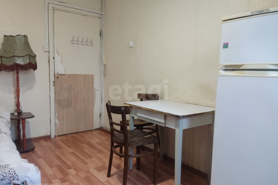 Продаётся 2-комнатная квартира, 43.8 м²