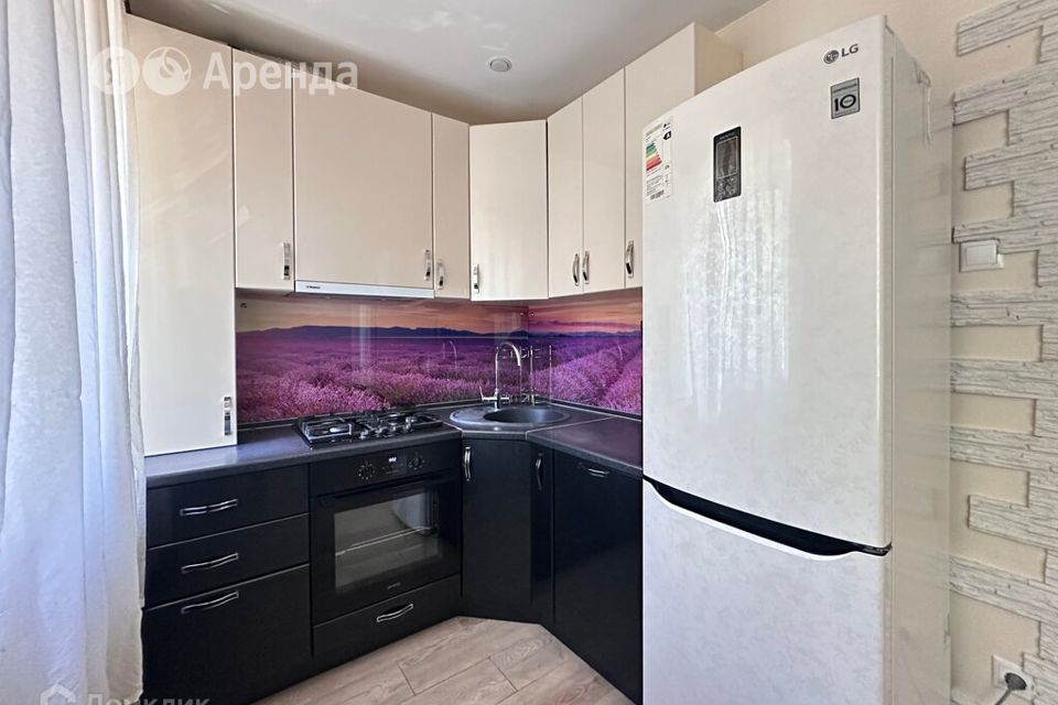 Сдаётся 3-комнатная квартира, 58 м²