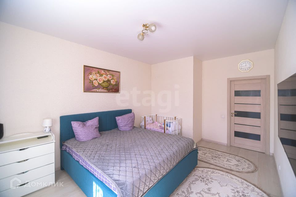 Продаётся 2-комнатная квартира, 72 м²